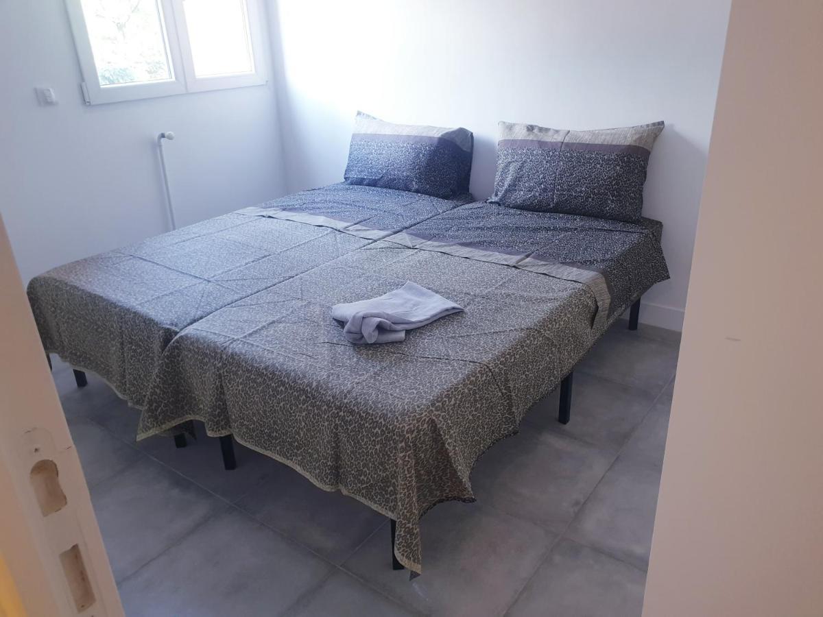 Appartements Renove 2023 Proche Aeroport 5Min, Gare Sncf 2 Min, Tramway Au Pied De L'Immeuble , Parking Possible, Renovated Apartments 2023 Near The Airport 5 Min, Train Station 2 Min, Tram Next To The Building 1 Min, Parking Possible Nice Dış mekan fotoğraf