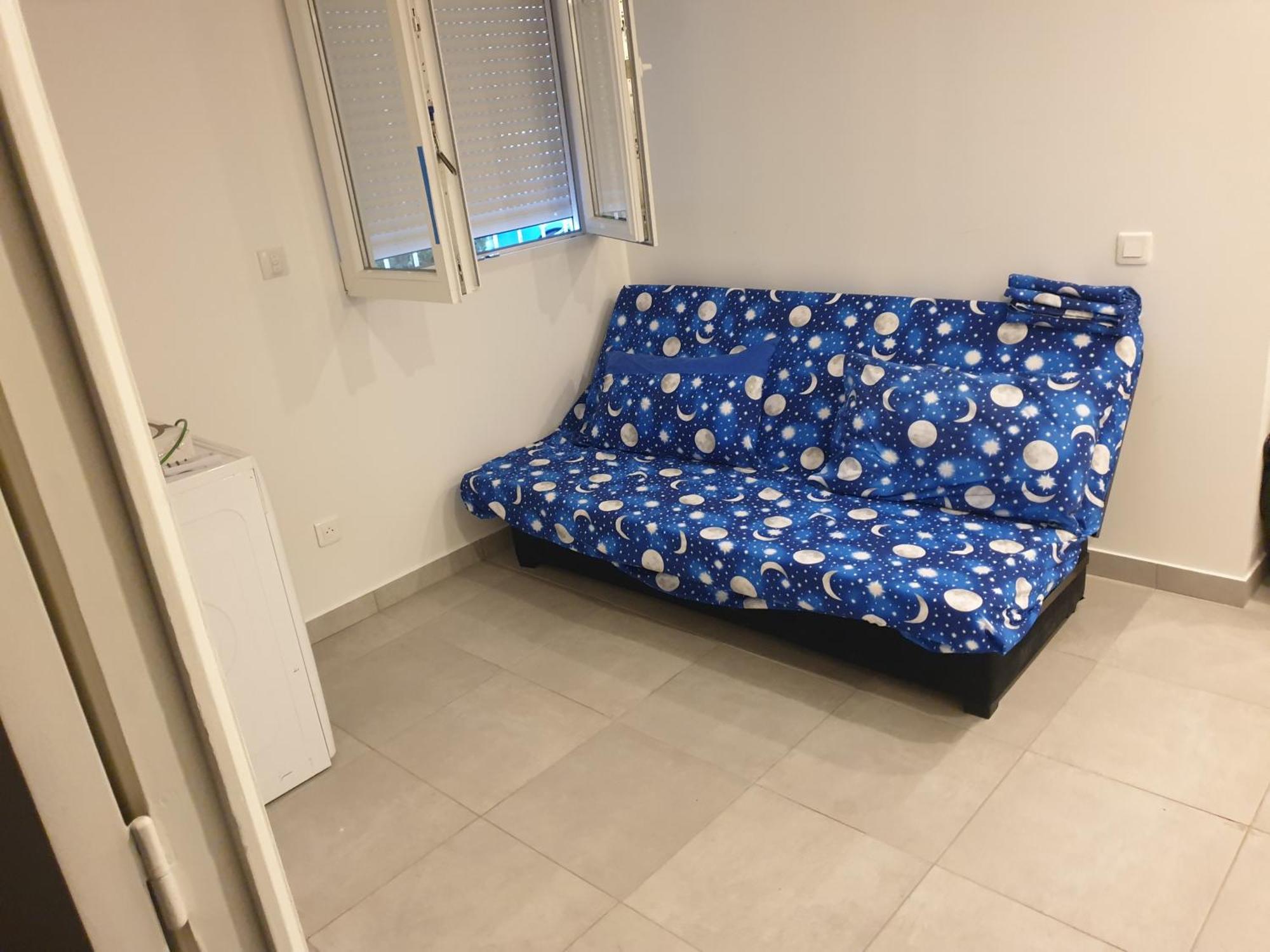 Appartements Renove 2023 Proche Aeroport 5Min, Gare Sncf 2 Min, Tramway Au Pied De L'Immeuble , Parking Possible, Renovated Apartments 2023 Near The Airport 5 Min, Train Station 2 Min, Tram Next To The Building 1 Min, Parking Possible Nice Dış mekan fotoğraf