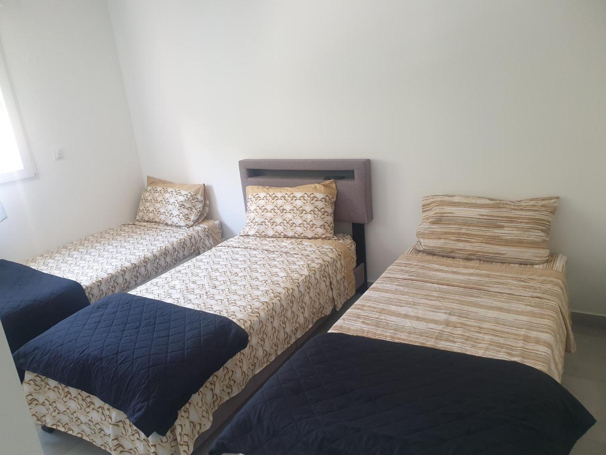 Appartements Renove 2023 Proche Aeroport 5Min, Gare Sncf 2 Min, Tramway Au Pied De L'Immeuble , Parking Possible, Renovated Apartments 2023 Near The Airport 5 Min, Train Station 2 Min, Tram Next To The Building 1 Min, Parking Possible Nice Oda fotoğraf
