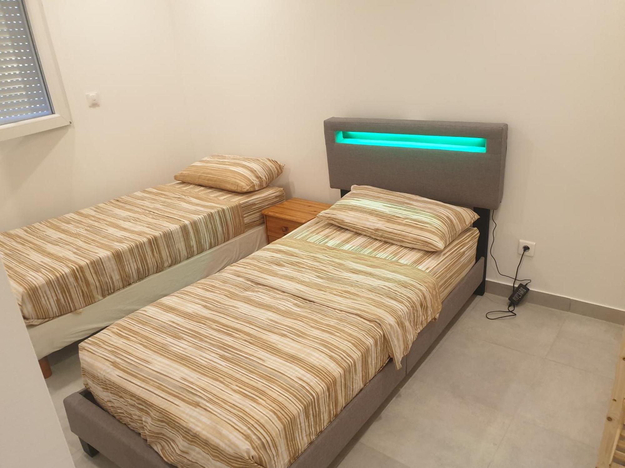 Appartements Renove 2023 Proche Aeroport 5Min, Gare Sncf 2 Min, Tramway Au Pied De L'Immeuble , Parking Possible, Renovated Apartments 2023 Near The Airport 5 Min, Train Station 2 Min, Tram Next To The Building 1 Min, Parking Possible Nice Oda fotoğraf